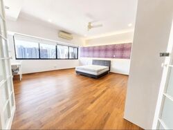 Townhouse Apartments (D9), Apartment #593213881